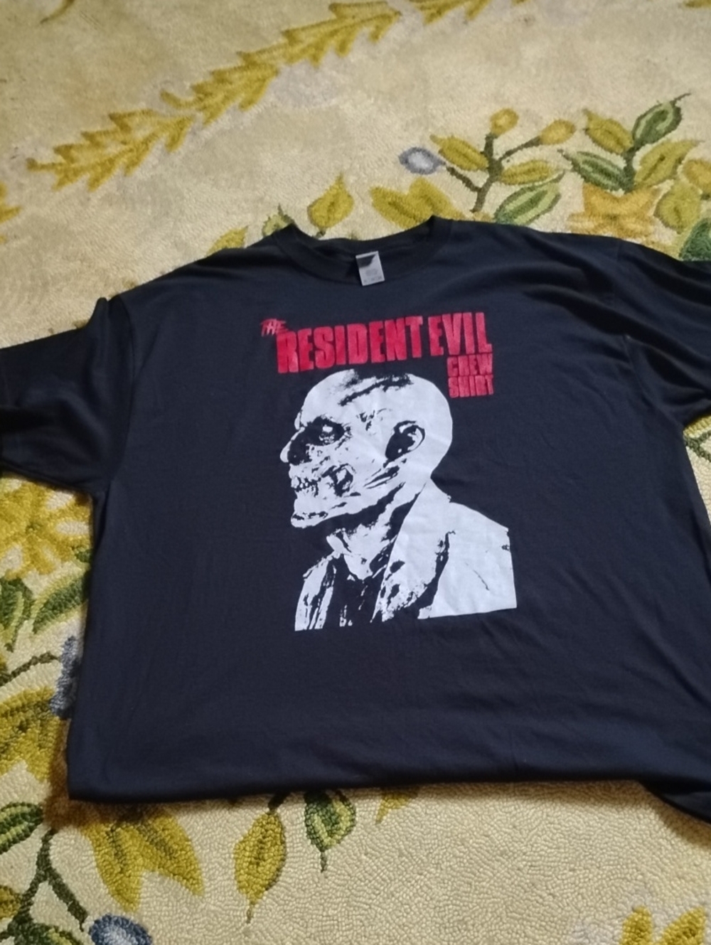 Men's Black 2020 XL Resident Evil Movie Promo Crew Shirt OG Horror Video Game